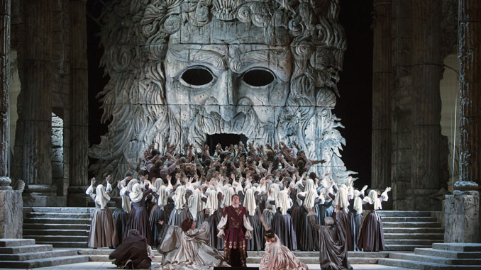 Сцена из спектакля “Идоменей”. Фото – Марти Сол/Метрополитен-опера