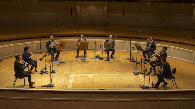 На концертах серии “CSO Sessions”. Чикагский симфонический центр, октябрь 2020 года. Фото - Тодд Розенберг