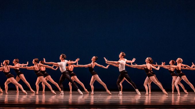 Сцена из балета “Four Temperaments”. Фото - Шерил Манн