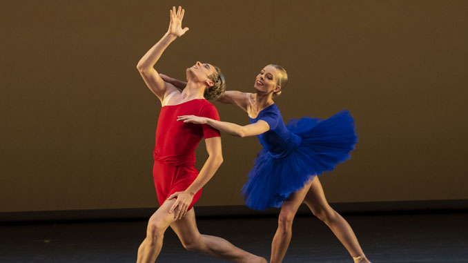 Эмили Хайс и Джонатан Кляйн в La Follia Variations. Фото - Todd Rosenberg Photography