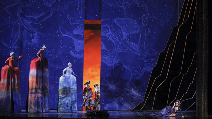Сцена из спектакля “Ариадна на Наксосе”. Фото - Марти Сол/Metropolitan Opera