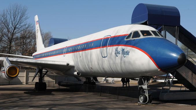 Elvis Presley Plane