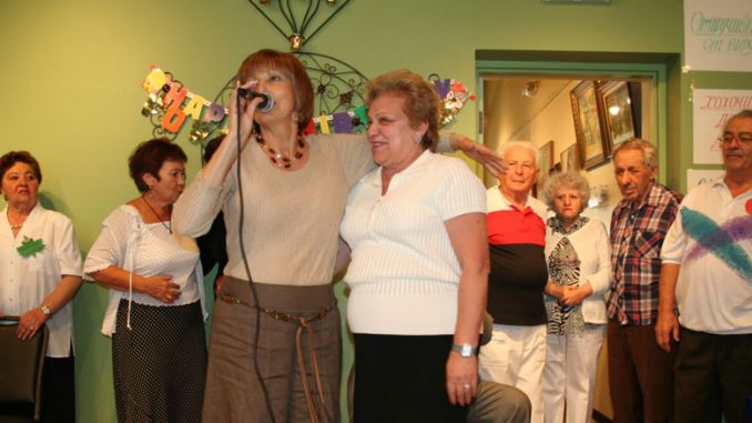 Ольга Пильникова мечтала создать центр для пожилых жителей Чикаго, и с партнёром Мартой Литас ей это удалось. Фото: Forever Young
