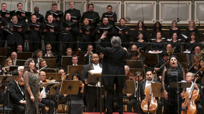 Концертное исполнение оперы “Аида”. Чикаго, 21 июня 2019 года. Фото - Тодд Розенберг