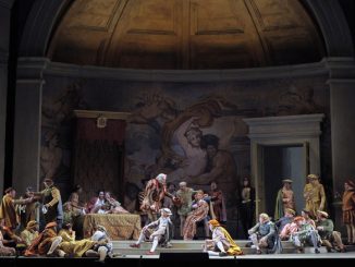 Сцена из спектакля “Риголетто” (Лирик-опера). Фото - Дэн Рест
