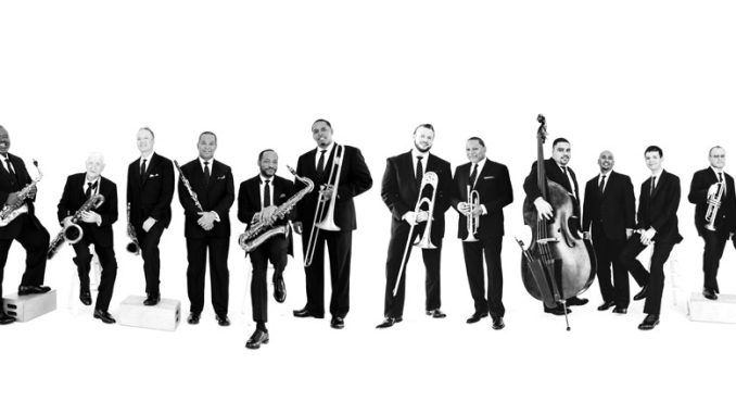 Джазовый оркестр при Линкольн-центре. Фото - Джо Мартинес
