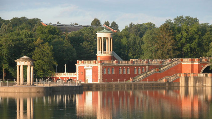 University of Saint Mary of the Lake / Mundelein Seminary