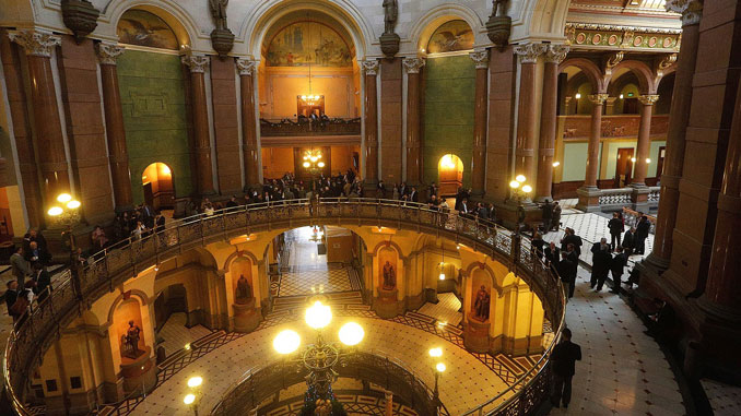 Illinois State Capitol