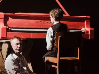 Сцена из спектакля “Борис”. Фото - Светлана Бедирханова