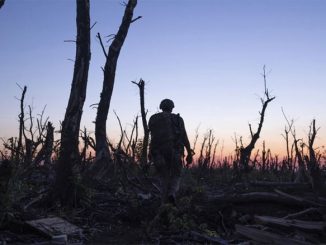 Кадр из фильма “2000 метров до Андреевки”