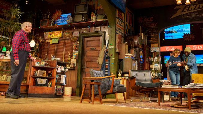 Сцена из спектакля “Эшленд-авеню”. Фото - Тодд Розенберг