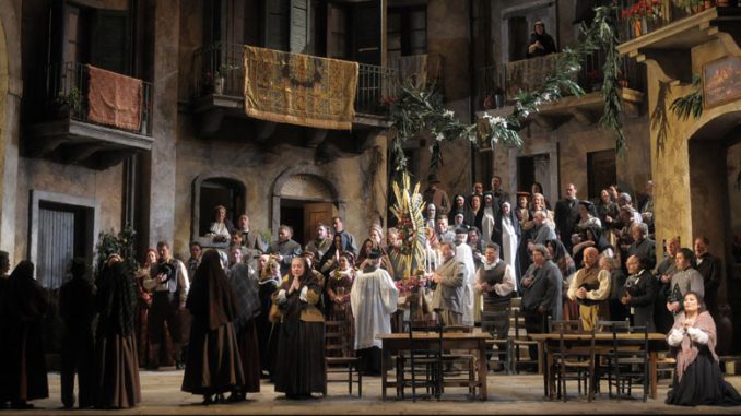 Сцена из спектакля “Сельская честь” (Лирик-опера). Фото - Дэн Рест