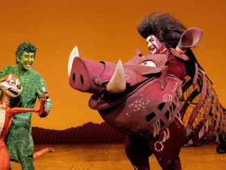 Сцена из спектакля “Король Лев”. Фото - Мэтью Мерфи