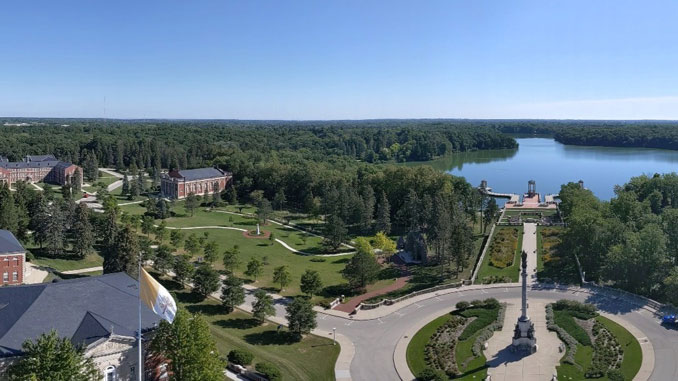 University of St. Mary of the Lake