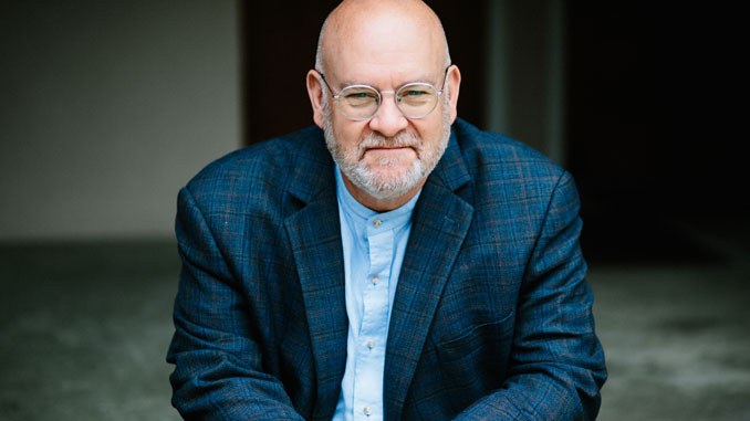 Эндрю Мегилл. Фото - “Music of the Baroque”