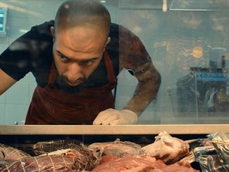 Кадр из фильма “Пятно мясника”