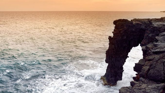 Holei Sea Arch