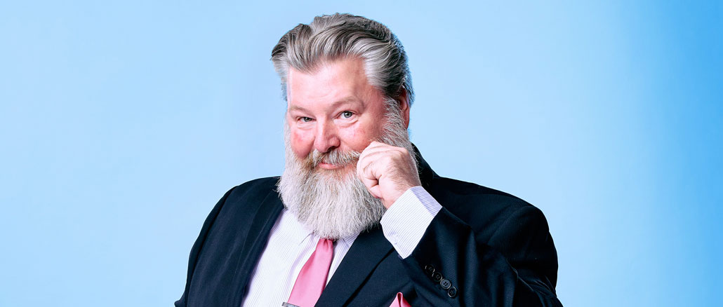 Джейсон Саймон - сэр Джон Фальстаф. Фото - Джефф Курыш