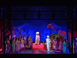 Сцена из спектакля “Мадам Баттерфляй” (Опера Цинциннати, 2023 год). Фото - Филип Грошонг