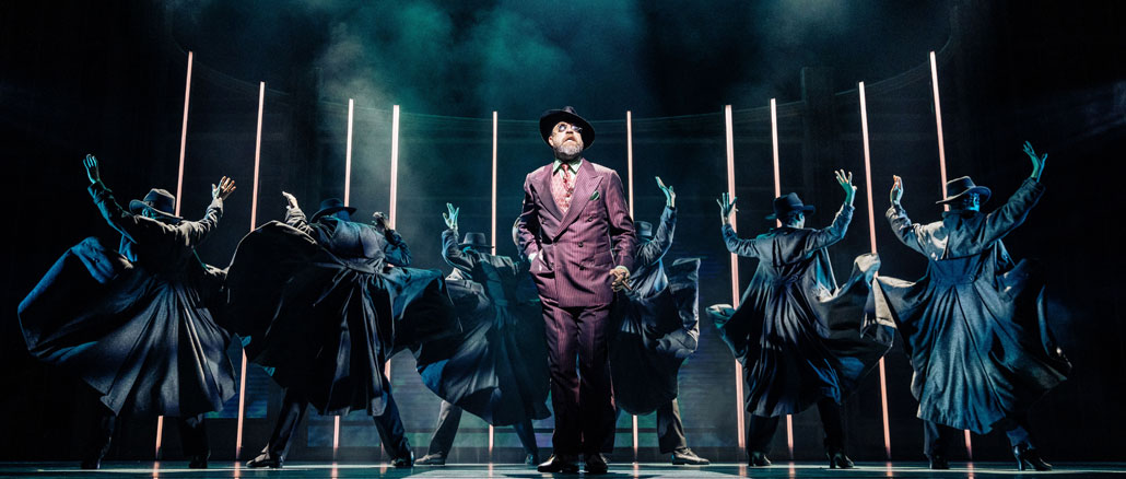 Сцена из спектакля “Великий Гэтсби”. Фото - Мэтью Мерфи и Эван Зиммерман