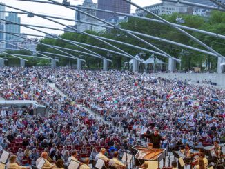 Millennium Park’s Jay Pritzker Pavilion. Фото - Чак Осгуд