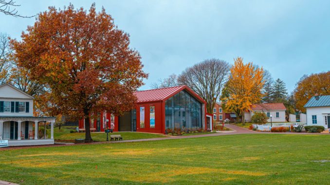 Naper Settlement