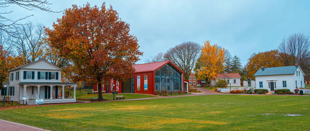 Naper Settlement