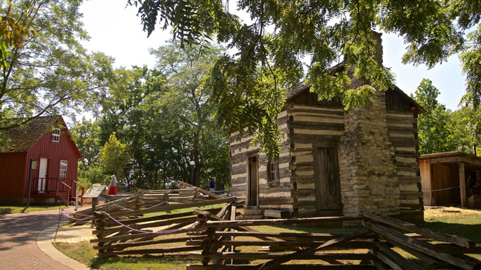 Naper Settlement