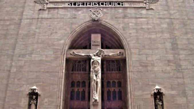 Christ of the Loop, 1951 Скульптор Arvid Strauss St. Peter Church, 110 West Madison Street