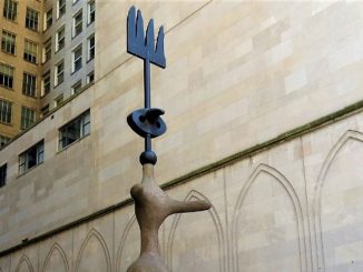 The Sun, The Moon and One Star (Miro’s Chicago), 1967 (installed 1981) Скульптор Joan Miró West of 60 West Washington Street