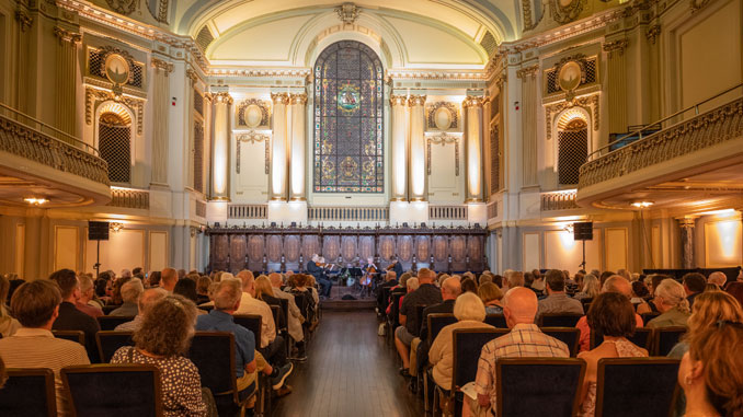 Концерт музыкантов ЧСО в Murphy Auditorium. Фото - Робин Субар
