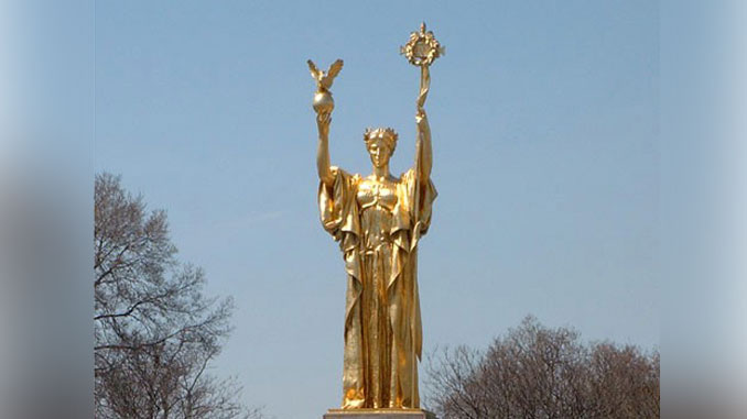 The Republic, 1918 Скульптор Daniel Chester French Jackson Park Hayes (63rd) and Richards Drives